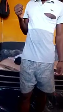 hornyass_bitch - HornyAss_Bitch's free webcam - UK Sex Cams