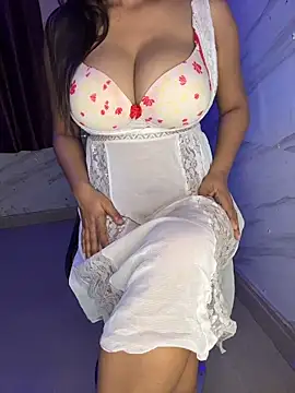 Ms_Divya webcam