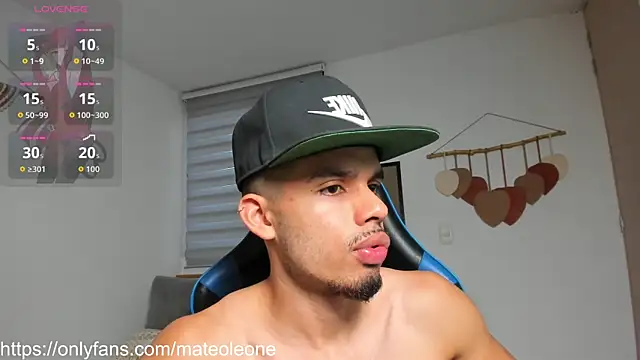 mateoleonee webcam
