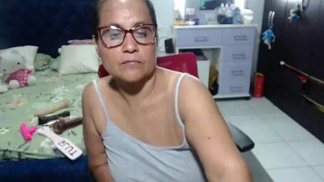 pervert_mommy_ webcam