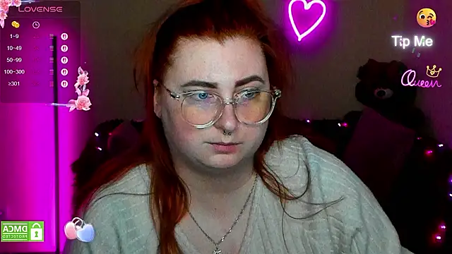 Alicia_love00 webcam