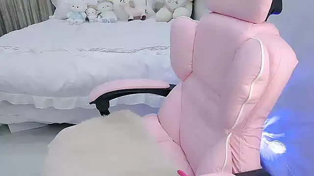 美女xiaokaixin在线直播