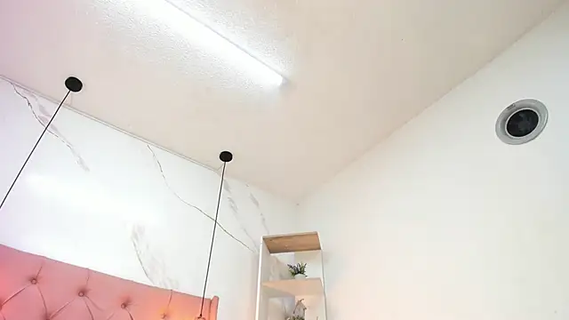 Belle_Brunette webcam