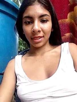 chaparritahot99 webcam