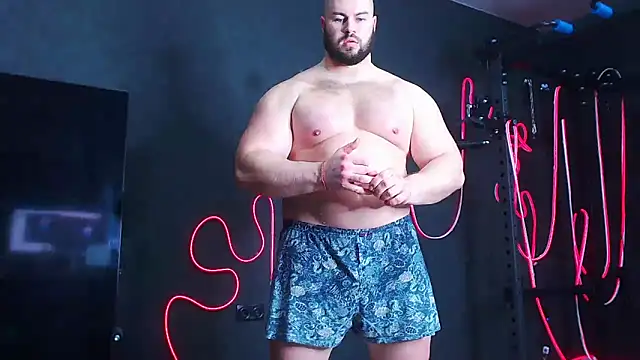 muscularjohnforuX webcam