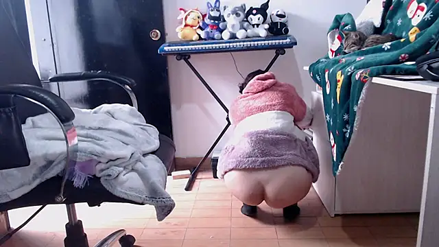 minene_mikami webcam