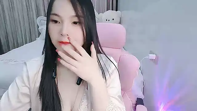 美女xiaokaixin在线直播