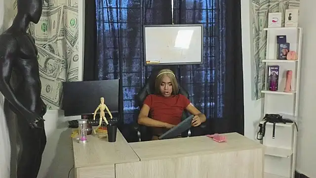 Playboy_trans0 webcam