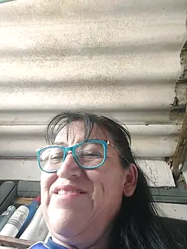 clarita_01 - Clarita_01's free webcam - UK Sex Cams