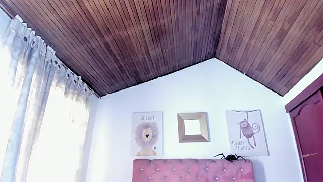 CelessteRedds webcam