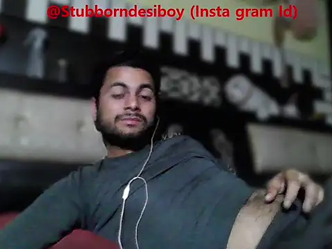 Stubborndesiboy webcam