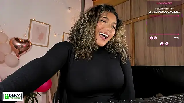 aleja_montiel__ webcam