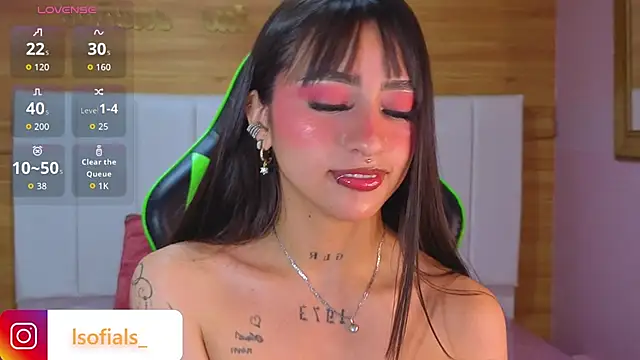 Abril_Velvet_a_ webcam