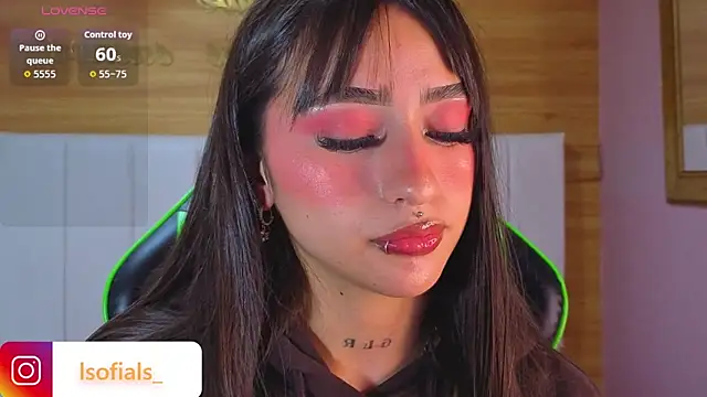 Abril_Velvet_a_ webcam