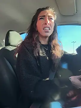 Amani_thewolf webcam