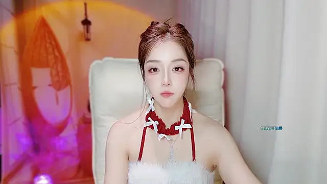 zizi-a (F young) - 🐎🐎桃子恭祝哥哥们马年大吉 一帆风顺 新年快樂呀