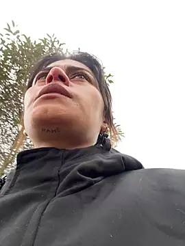 Webcam Model (RachelWeisz_) is live