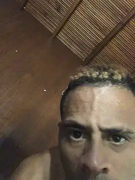 megan_and_jayram webcam