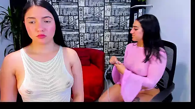 Isa_And_Natasha webcam