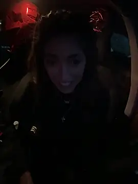 Amani_thewolf webcam