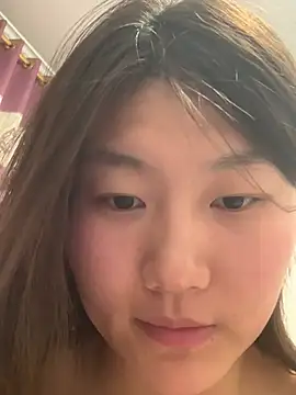 美女mmmooo808在线直播