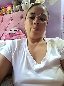 selena_gomez2 webcam