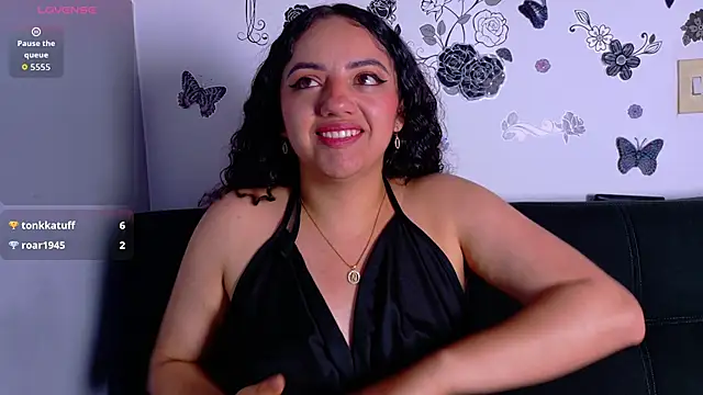 emiily_curly webcam