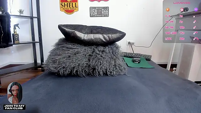 anuvyz_miller_ webcam