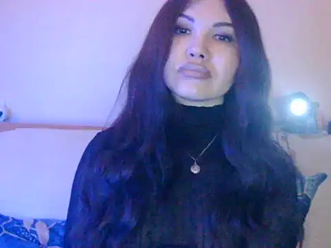 hoyloria - Hoyloria's free webcam - UK Sex Cams