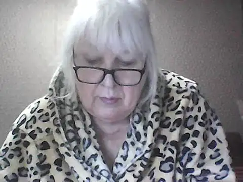 alexia64231 - Alexia64231's free webcam - UK Sex Cams