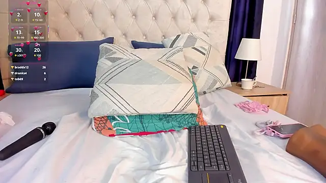 natasha_moreno webcam