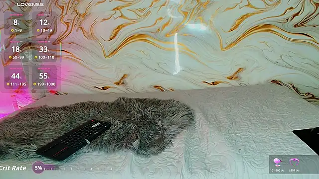 EbonyHansNight webcam