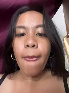 Lovely_apple19 webcam