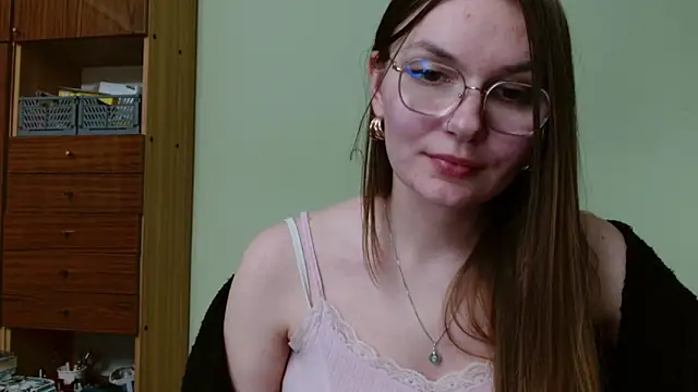 LooveELLYx webcam