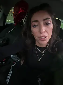 Amani_thewolf webcam