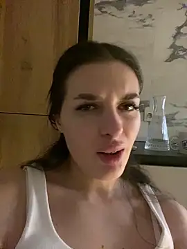 little_belucci webcam