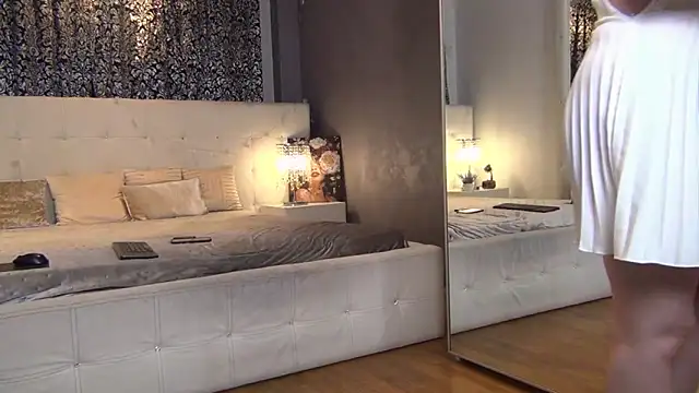 LadyValeriaXO webcam