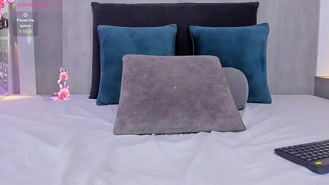 celeste_sc0tt webcam