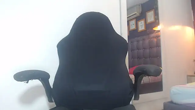 JackyHotBlack webcam