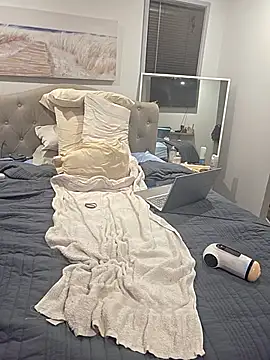 Handsolo_porn webcam