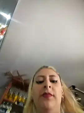 Webcam Model (catalella16)  is live.Free join now!