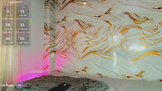 EbonyHansNight webcam