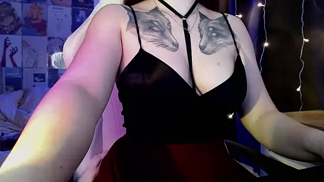 Goddess_AdelineQuinn webcam