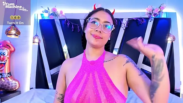 antonelllepiercee webcam