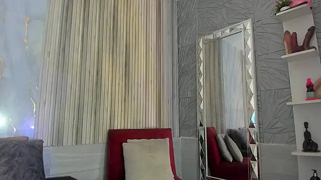 BriannaChelsea webcam