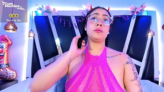 antonelllepiercee webcam