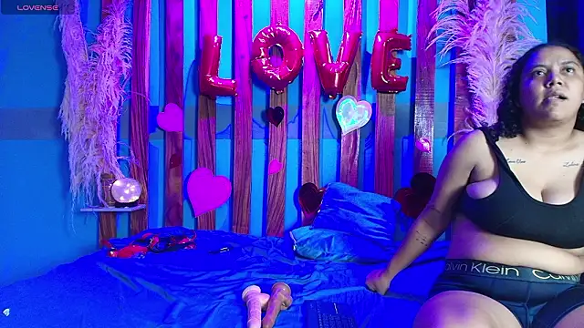 DinokoAndKimcyci webcam