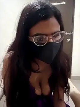 Webcam Model (Anny-96)  is live.Free join now!