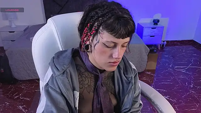 _sharlotte777 webcam