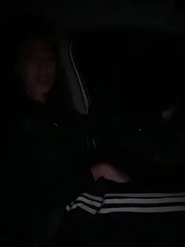 Amani_thewolf webcam